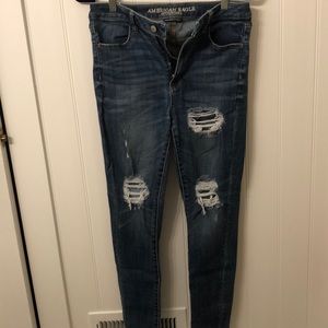 High waisted ripped jeans